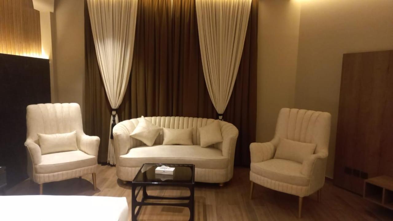Hotel Hillview Islamabad Exterior photo